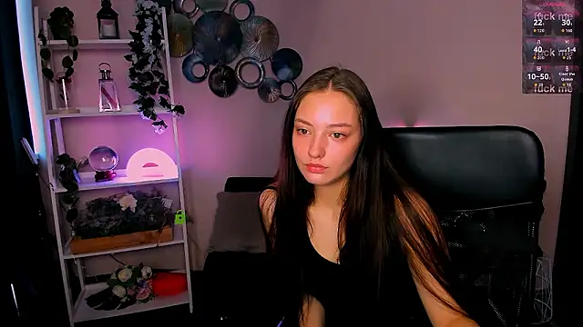 eva smiith  online show from March 2026 06:52:01 AM