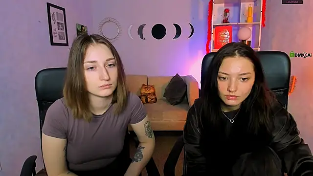 eva smiith  online show from April 2026 05:47:01 AM