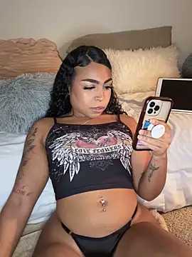 Snapshot of azaraxxxamor chatting on September 2025 03:56:01 AM azaraxxxamor online show from September 2025 03:56:01 AM