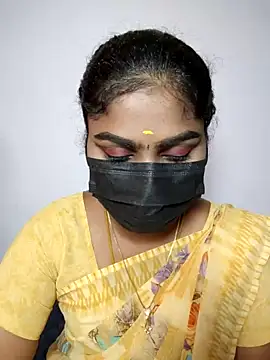 Snapshot of Tamil_Princess12 chatting on October 2025 06:00:01 PM Tamil Princess12 online show from October 2025 06:00:01 PM