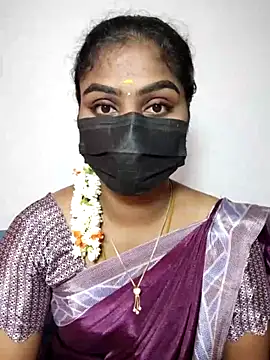 Snapshot of Tamil_Princess12 chatting on October 2025 07:26:02 PM Tamil Princess12 online show from October 2025 07:26:02 PM