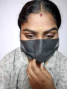 Snapshot of Tamil_Princess12 chatting on September 2025 11:48:02 AM Tamil Princess12 online show from September 2025 11:48:02 AM