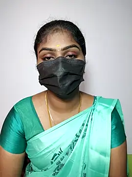 Snapshot of Tamil_Princess12 chatting on September 2025 06:19:01 AM Tamil Princess12 online show from September 2025 06:19:01 AM