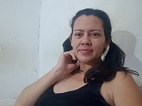 Snapshot of BrenoAvelar chatting on July 2026 04:19:01 AM BrenoAvelar online show from July 2026 04:19:01 AM