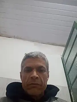 Snapshot of BrenoAvelar chatting on July 2026 02:16:01 AM BrenoAvelar online show from July 2026 02:16:01 AM