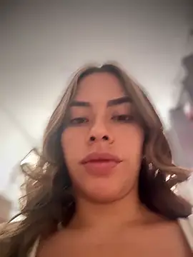 emma-conti2 online show from May 2026 01:09:01 PM