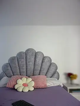 emma-conti2 online show from October 2025 03:02:02 PM