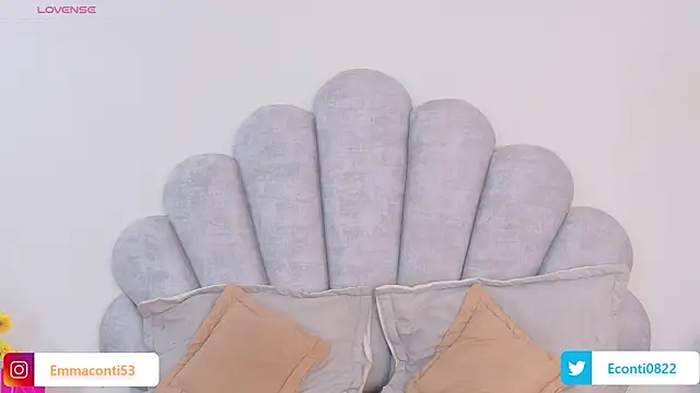 emma-conti2 online show from March 2026 02:40:02 PM