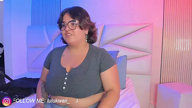 lulukawai16 online show from April 2026 07:03:01 PM