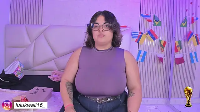 lulukawai16 online show from June 2026 07:01:01 PM