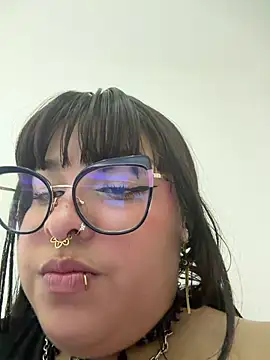 lulukawai16 online show from March 2026 07:20:02 PM