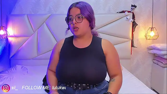 lulukawai16 online show from October 2025 07:04:02 PM