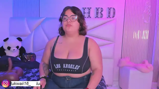 lulukawai16 online show from May 2026 07:06:01 PM
