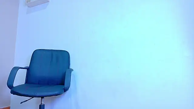 RiriiBrunette   online show from March 2026 08:48:01 PM