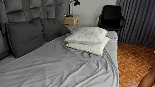 RiriiBrunette   online show from October 2025 11:53:01 AM