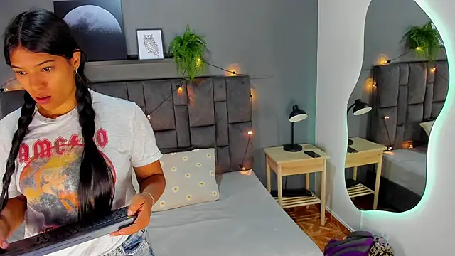 RiriiBrunette   online show from November 2025 07:36:02 PM