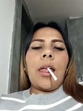 Snapshot of camila_rogue chatting on October 2025 01:56:02 PM camila rogue online show from October 2025 01:56:02 PM