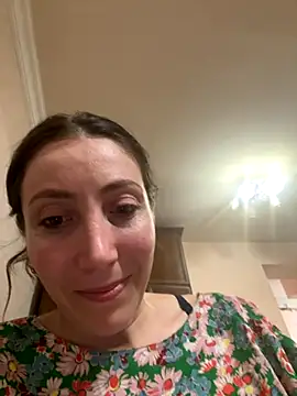 HellaryTourent online show from September 2025 08:55:02 PM