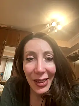 HellaryTourent online show from November 2025 08:53:02 PM