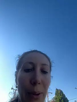 HellaryTourent online show from September 2025 12:37:01 PM