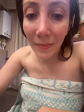 HellaryTourent online show from September 2025 07:53:01 PM