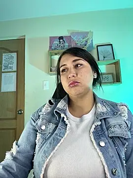 Valerie perez  online show from September 2025 09:58:01 PM