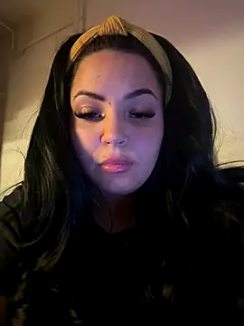 sexybunny18255 online show from October 2025 07:03:02 PM