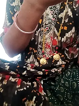 NISHU-TELUGU online show from November 2025 05:10:02 AM