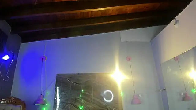 Brenda-maz online show from October 2025 11:44:01 AM