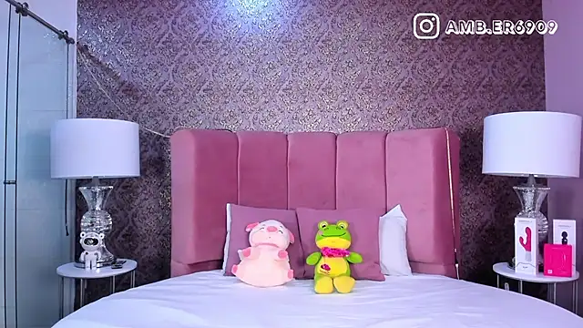 amber sparkle online show from March 2026 12:39:01 PM