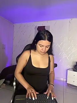 chloekitty69 online show from November 2025 11:25:01 AM