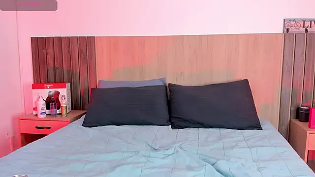 Abby-Torres online show from November 2025 03:39:02 AM