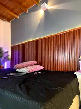 MarilynSmith01 online show from November 2025 08:13:02 PM