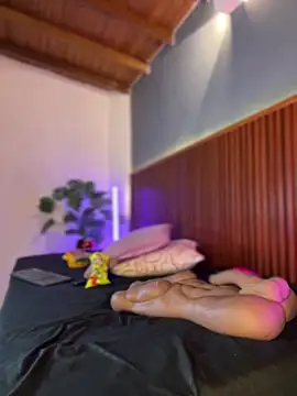 MarilynSmith01 online show from November 2025 01:10:02 AM