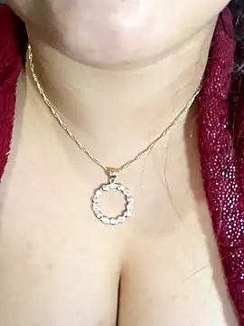 Queen-15 online show from March 2026 03:14:02 AM