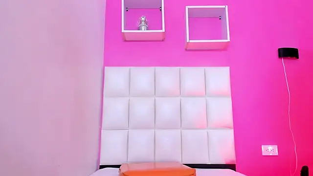 Horny ebonys online show from October 2025 12:06:01 PM