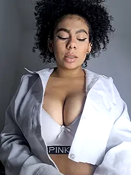 Yerystar online show from September 2025 12:44:01 AM