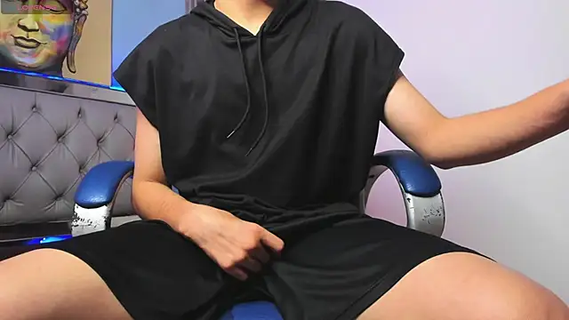 SamBlack  online show from September 2025 12:38:01 PM