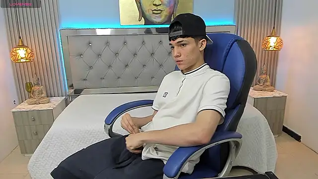 SamBlack  online show from March 2026 12:39:01 PM