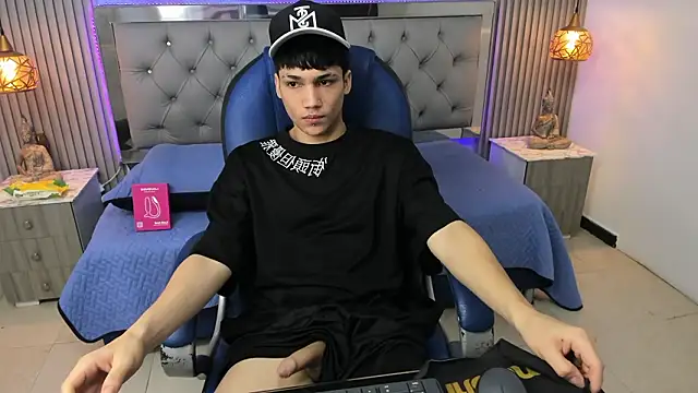 Snapshot of SamBlack_ chatting on February 2026 12:46:02 PM SamBlack online show from February 2026 12:46:02 PM