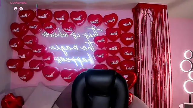 AgathaKondo  online show from February 2026 06:29:01 PM