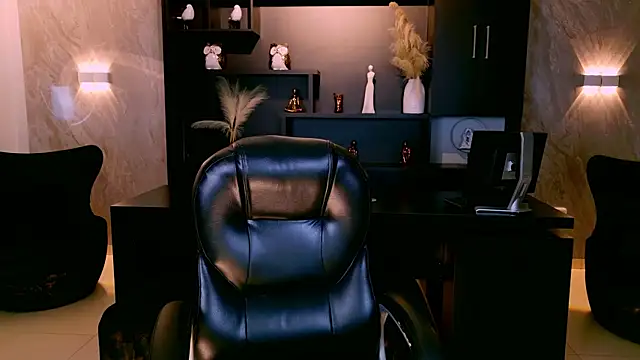 Snapshot of AgathaKondo_ chatting on June 2026 11:14:01 PM AgathaKondo online show from June 2026 11:14:01 PM
