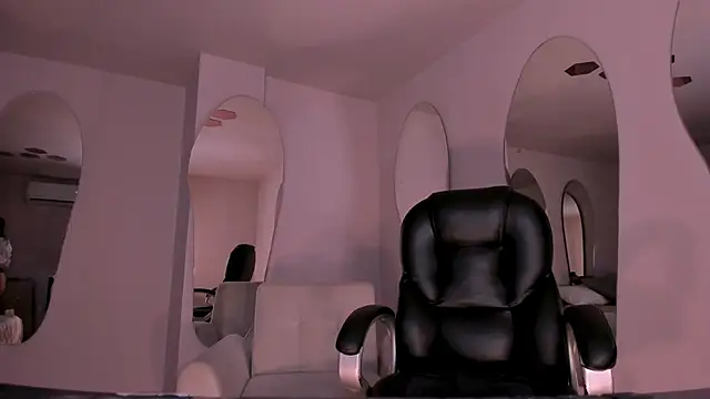 AgathaKondo  online show from February 2026 09:37:01 PM