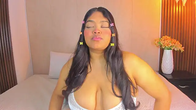 RileyDolly online show from November 2025 03:22:01 AM