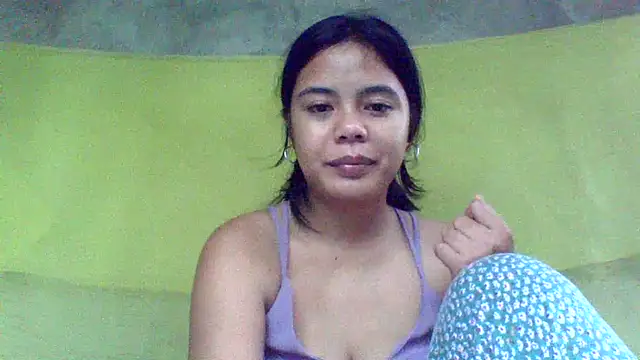 Snapshot of sweet_heaven00 chatting on October 2025 01:40:01 AM sweet heaven00 online show from October 2025 01:40:01 AM