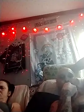 BonnienClyde5421 online show from February 2026 01:14:02 AM