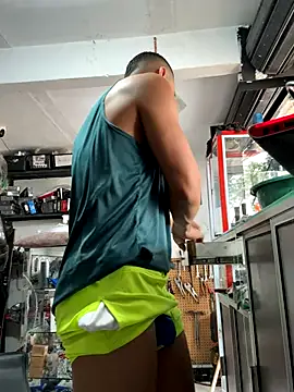 Snapshot of Terra-22cm chatting on November 2025 04:51:01 PM Terra-22cm online show from November 2025 04:51:01 PM