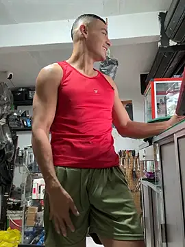 Snapshot of Terra-22cm chatting on November 2025 01:59:02 PM Terra-22cm online show from November 2025 01:59:02 PM