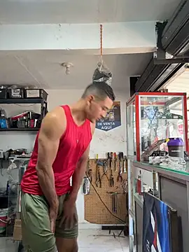 Snapshot of Terra-22cm chatting on November 2025 02:54:01 PM Terra-22cm online show from November 2025 02:54:01 PM