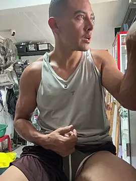 Snapshot of Terra-22cm chatting on November 2025 07:14:01 PM Terra-22cm online show from November 2025 07:14:01 PM